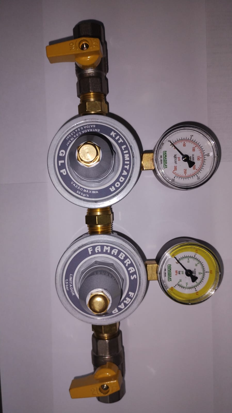 REGULADOR FRAP-40 KIT COM LIMITADOR + VALVULA ESFERA (FAMABRAS)